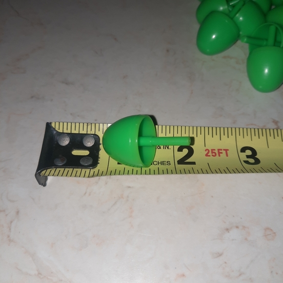 Quercetti Mosiac Pegs 50 Green Pieces - Picture 2 of 3